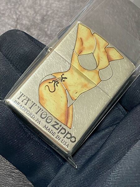 zippo TATOO GIRL 前面加工 シルバー 希少モデル 2005年製 タトゥー ガール シルバーインナー 2005年製