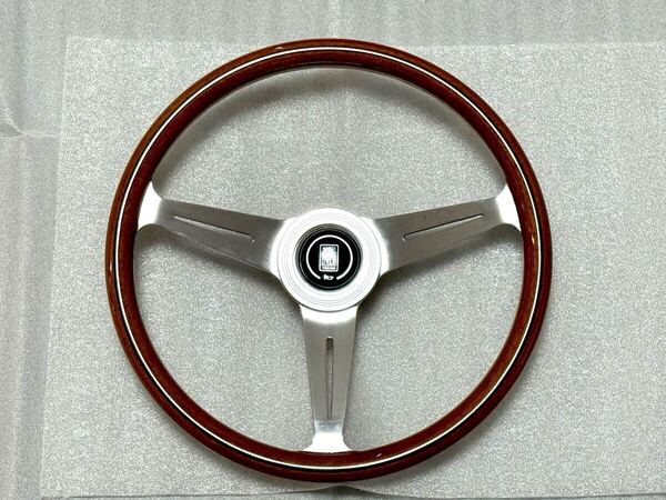 【送料無料】ナルディ クラシック ウッド ステアリング ランクル 60 NARDI 旧車 36.5 70 80 ロードスター ジムニー ハンドル