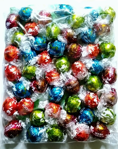 LINDT LINDOR リンツ リンドール チョコレート グリーンアソート 600g (48個) イタリア製
