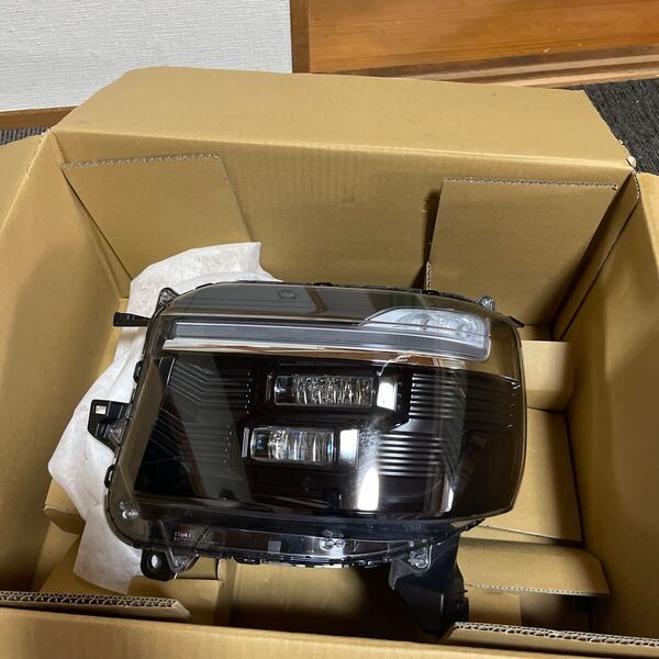 ホンダ JF5 JF6 N BOX カスタム LED 左 ヘッドライト 左 ライト 印象J 送料込み 即決 割れない