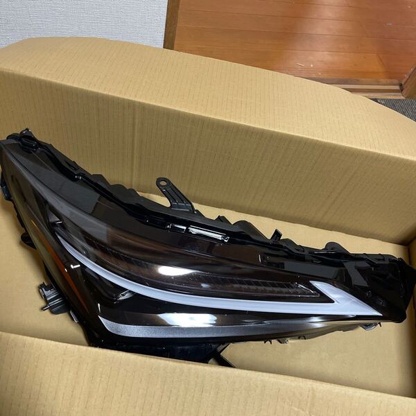 LED AAZA20 レクサスNXヘッドライト KOITO 78-58 打刻:11 純正レクサス 送料込み 即決 No 146