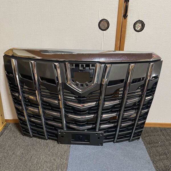 TOYOTA アルファード AGH30W/GGH30W 後期 フロントグリル 送料込み 即決
