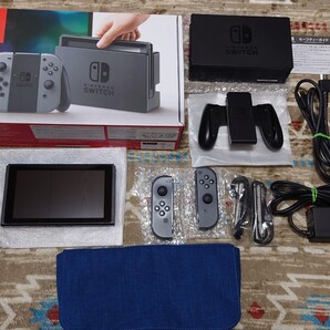 Nintendo Switch 2018年製 付属品完備
