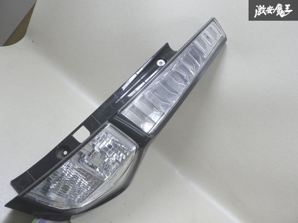 ルーミータンクトール　クリアテール　LED 左右セット　美品中古テール ルーミータンクトール クリアテール LED 左右セット 美品中古