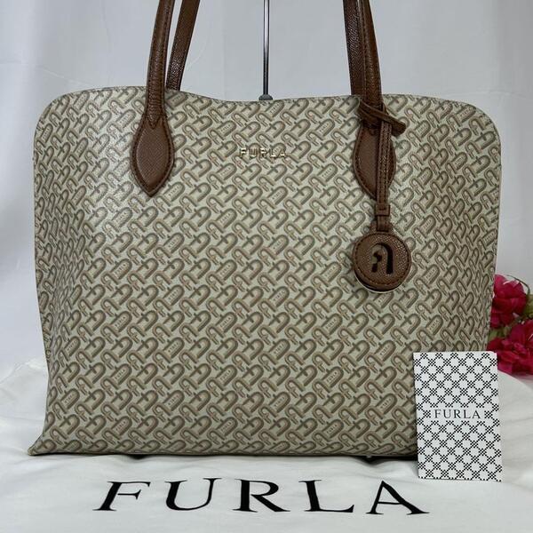 【極美品】FURLA フルラ ヴィットリア トートバッグ ビジネスバッグ マザーズバッグ レザー 手持ち アイボリー 白 A4可 通勤 レディース