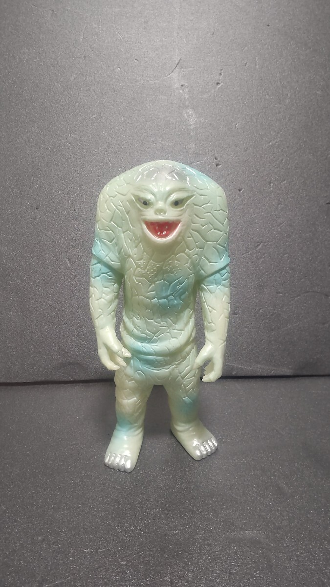 ブルマァク ソフビ ウルトラ怪獣 ジャミラ 買取 | 全国宅配買取