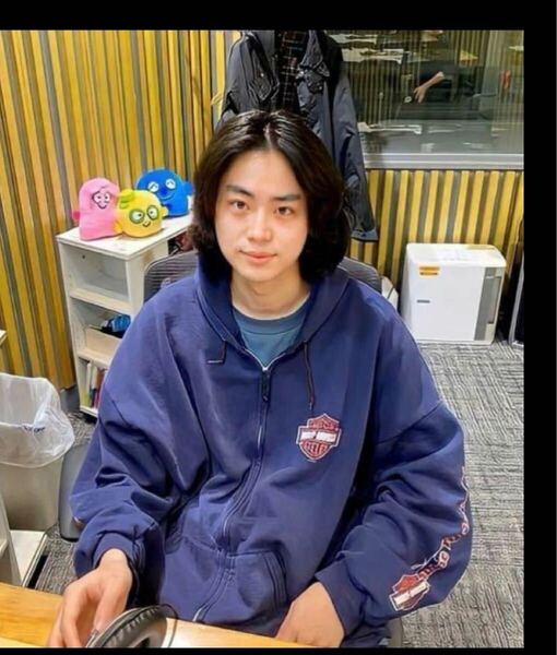 菅田将暉着用!00s ハーレーダビッドソン パーカー ビンテージ ネイビー 美品 XL