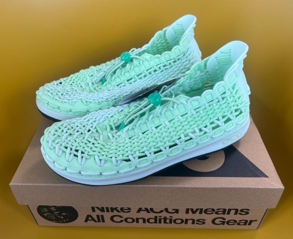 ★送料込み!!!★ 新品 定価18590円 NIKE ACG WATERCAT+ ウォーターキャット size 25cm