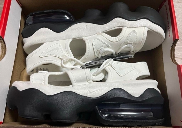 ★送料込み!!!★ 新品 NIKE AIR MAX KOKO SANDAL エアマックスココ SIZE 22cm