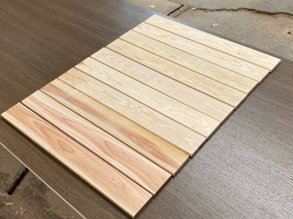 ※送料込み※ 杉板 610×72~75×12mm 10枚入 荒材 特一等 国産 無垢 天然乾燥材 木材 杉 DIY 工作 2尺