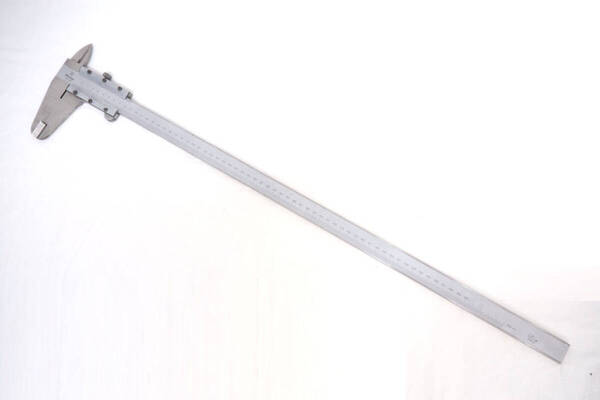 ミツトヨ ★ Mitutoyo【0-600mm/60cm】M形標準ノギス N60 キャリパーゲージ 長さ測定 定規 マイクロメーター 直読型 ★ 長尺のぎすd