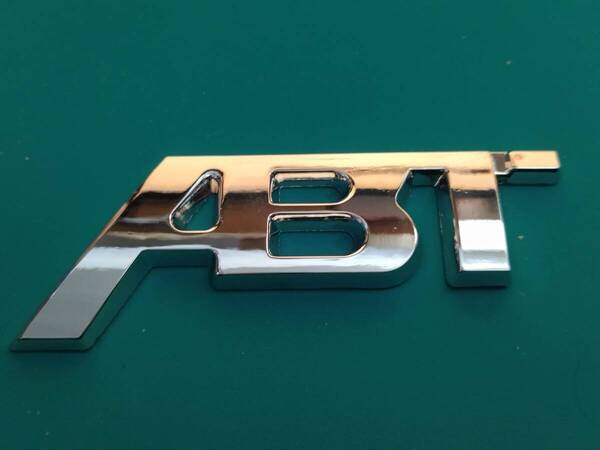 【ゆうパケット送料込】ABT(アプト) 3Dエンブレム メッキシルバー 縦4.5cm×横11.5cm×厚さ7mm アウディ AUDI