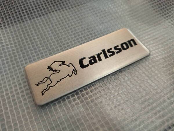 【ゆうパケット送料込】Carlsson(カールソン) エンブレムプレート シルバー 縦3.2cm×横8cm アルミ製 メルセデスベンツ