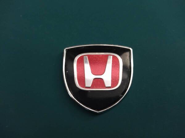 【ゆうパケット送料込】HONDA(ホンダ) ホームベース型エンブレム ブラック 縦3.9cm×横3.9cm×厚さ2.5mm