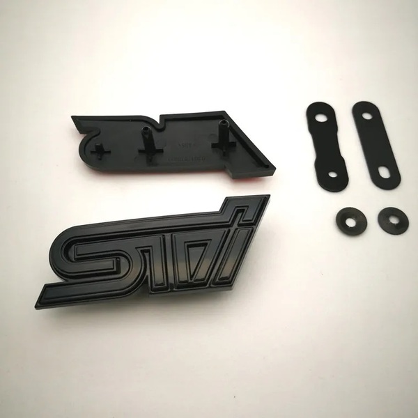 【ゆうパケット送料込】STI 3Dエンブレム (Fグリル用) オールブラック 縦4cm×横8cm スバル