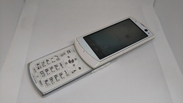 M193 docomo FOMA F-06B 富士通 /ガラケー/ケータイ 簡易動作確認&簡易清掃&初期化OK 判定○ 現状品 送料無料