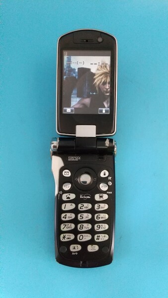 K3646 docomo FOMA P900iV クラウドブラック ファイナルファンタジー ガラケー ケータイ 簡易動作確認&簡易清掃OK 判定〇 送料無料