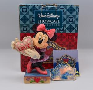 minnie. сердце . включено .. Jim shoa Disney витрина коллекция с коробкой