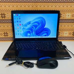 Y595 FujitsuノートパソコンWEBカメラSSDメモリ8G高速Win11
