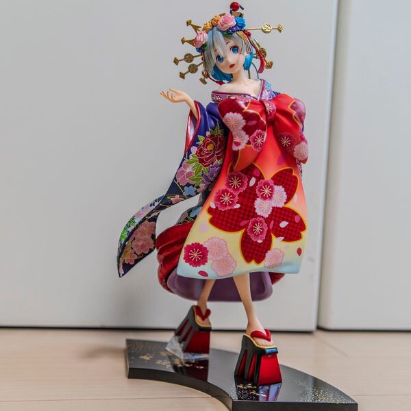 フリュー Re:ゼロから始める異世界生活 レム 花魁道中 1/7 フィギュア