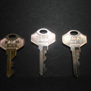 コピーキー【三本組】鍵番号 040 0050 0060 キー NO.1000 南京錠 アルファ 同一キー ALPHA 同一ナンバー用 複製品 三種