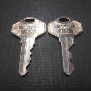 コピーキー【2本組】鍵番号 069/073 キー NO.1000 南京錠 アルファ 同一キー ALPHA 同一ナンバー用 複製品 二種