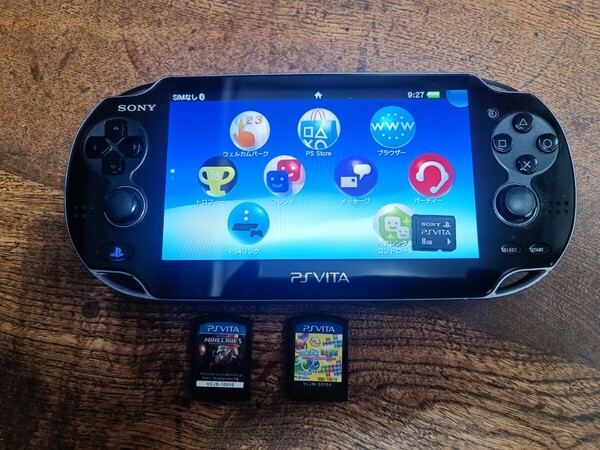 【送料無料】 PlayStation Vita本体 3G/Wi-Fiモデル PCH-1100 クリスタル・ブラック PS Vita