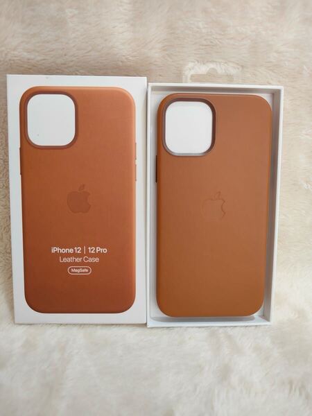 (D5)アップル純正 iphone12/12pro レザーケース MagSafe ブラウン MHKF3FE/A A2494