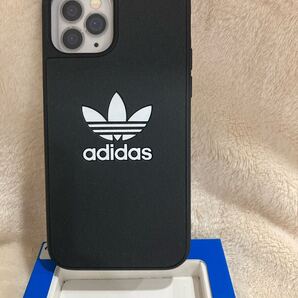 Adidas iphone 12/12pro ケース