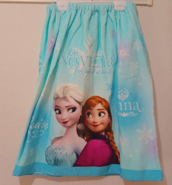 新品送料無料 アナと雪の女王 バスタオル プール ラップタオル 巻きタオル スナップタオル 60×115cm 60cm丈 スイミング エルサ