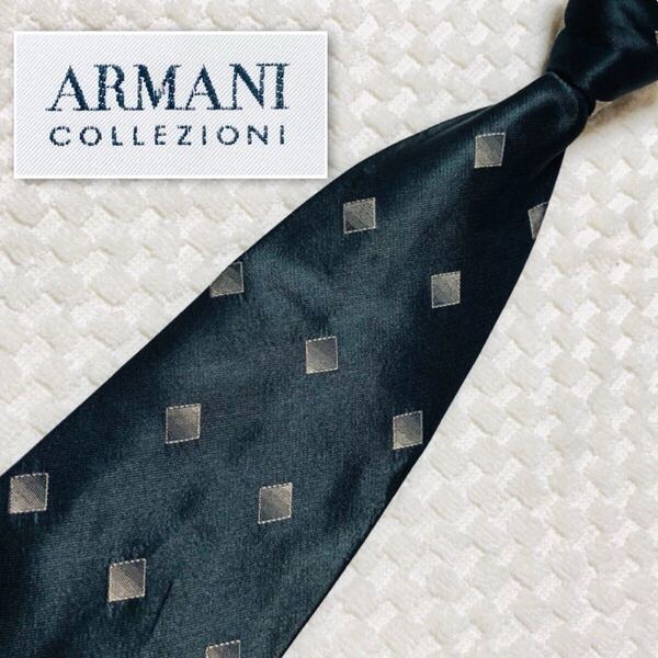 ■美品■ARMANI COLLEZIONI アルマーニ コレツィオーニ ネクタイ スクエア 総柄 光沢感 シルク100% イタリア製 ダークグリーングレー
