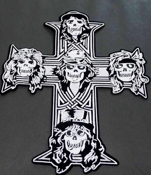 特大《黒白5髑髏十字架》 激渋◆新品ガンズ・アンド・ローゼズ アメリカ Guns n Rosesアメリカ ハードロック・バンド顔ロゴ刺繍ワッペン
