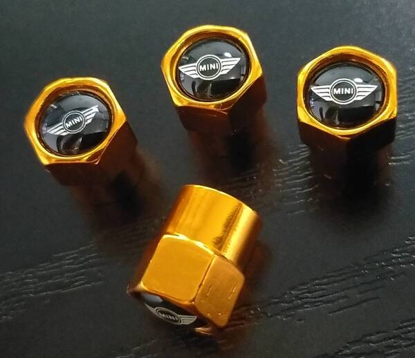 ゴールド 4個セット BMW ミニ クーパー MINI エアー バルブ キャップ カバー ホイール タイヤ キャップR50 R53 R55 R56 R60 F54 F55 F60