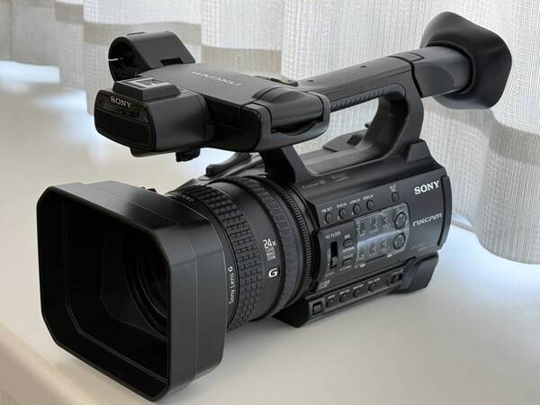 SONY HXR-NX100ビデオカムコーダー