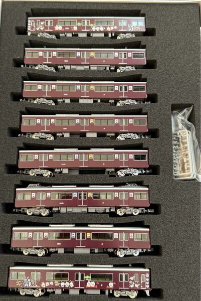 【新品レア品】 HQ020 阪急1300系 ちいかわ 京都線うさぎ号 8両編成セット(動力付き) グリーンマックス 阪急電車館