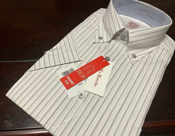 百貨店販売品 Exterrito 形態安定 ブラックグレーストライプ半袖ワイシャツ L(首41㎝) ボタンダウン スリムフィット 送料無料