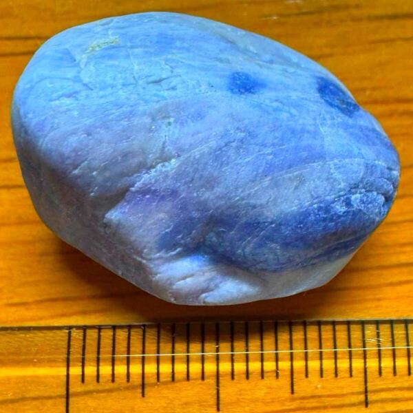 糸魚川 コランダム 原石 ヒスイ 翡翠 約11g サファイア 原石 国産鉱物