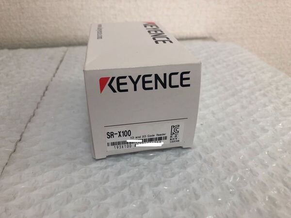 新品未開封2024年製KEYENCE キーエンス SR-X100 正規品動作保証 国内から即日発送 B-1