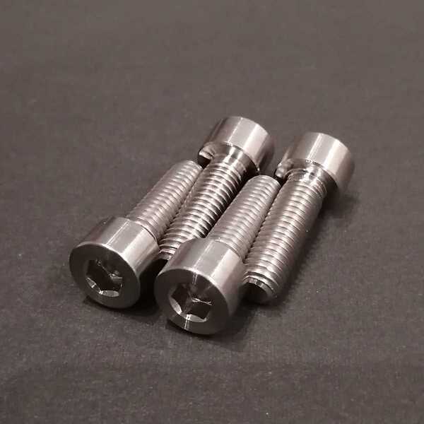 64チタン M8 P1.25 25mm キャップボルト 4本 チタン合金 Ti6Al4V