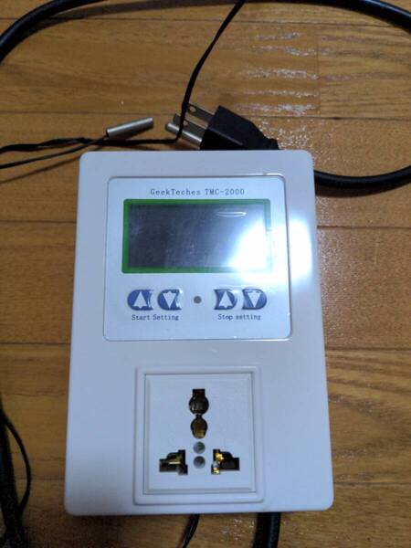 Generic GeekTeches TMC-2000 AC 110-240 V 10A LCD デジタル インテリジェント配線 済み 温度 コントローラ 中古