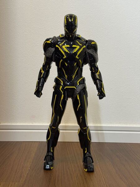 【ムービー・マスターピース DIECAST】 1/6スケールフィギュア アイアンマン・マーク6(ネオンテック/イエロー版)