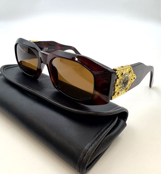 希少 GIANNI VERSACE ジャンニヴェルサーチ MOD.414/H メデューサ ストーン ヴィンテージ サングラス メガネ 眼鏡 ケース付