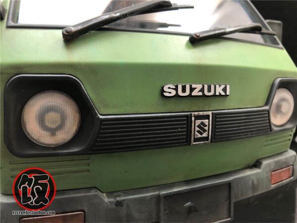 WPL D12 D14 C74 1/10 ロゴ ジムニー 軽トラ マーク パーツ ラジコン RC エンブレム スズキ キャリー メタル 金属 カスタム 両面テープ付き