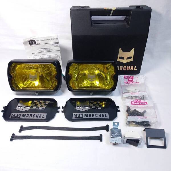 Marchal マーシャル 759 イエロー ライト/カバー・ケース・スイッチ・ネジ 付き(マーシャル/750/角型/フォグランプ/4WD/RV/トラック)