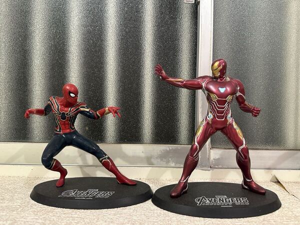 【美品】MARVEL アベンジャーズ インフィニティ・ウォースパイダーマン&アイアンマン フィギュア 2体セット フィギュア