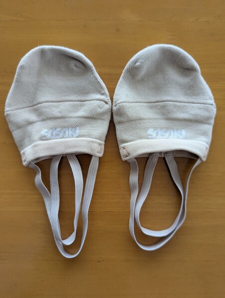 新体操 デミシューズ M ササキ SASAKI