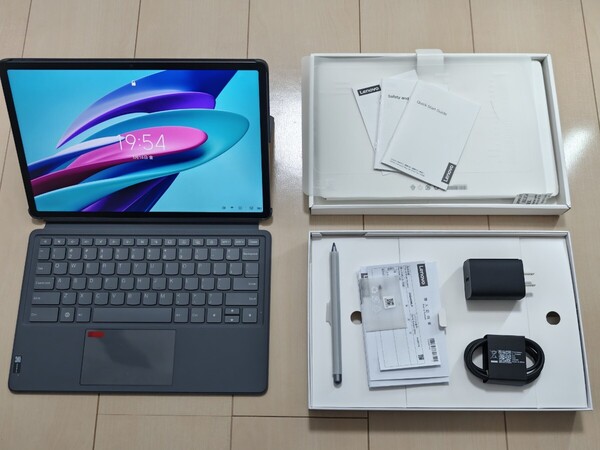 【超美品】Lenovo Idea Tab Pro & 純正Keyboard Pack ★送料無料★ 8GB+256GB ZAE40096JP