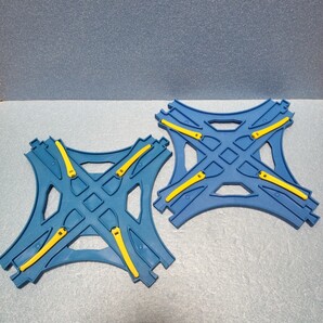 プラレール【即決】「交差レール 2個」 クロス 十字 ポイント