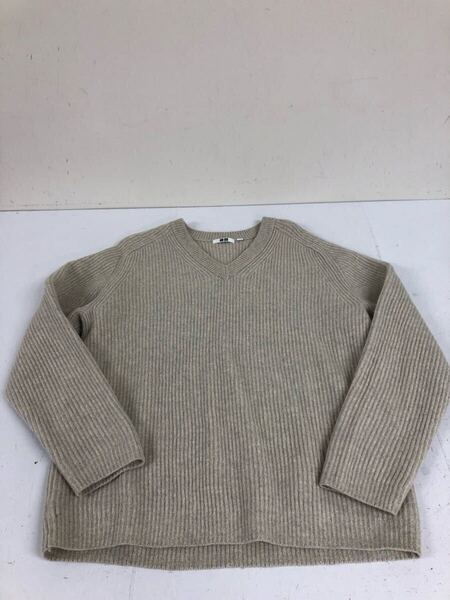 送料無料★UNIQLO ユニクロ★ニット セーター★メンズ Lサイズ★Vネックトップス#70403sjj33