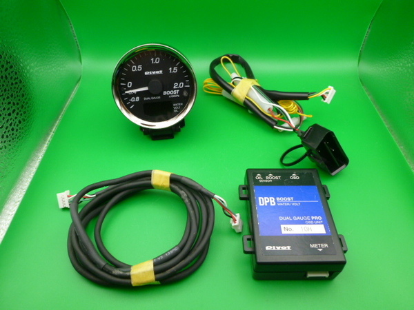 PIVOT DUAL GAUGE PRO DPB 動作確認済 ブースト,水温,電圧